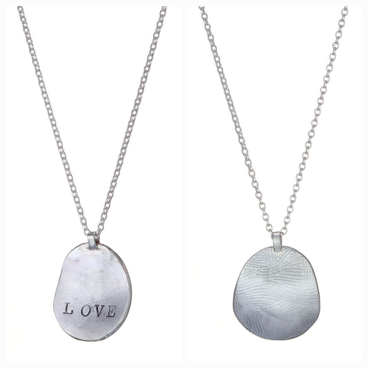 Dóchas Small Love Pendent