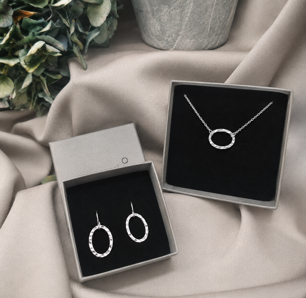 Tarrea Silver Set