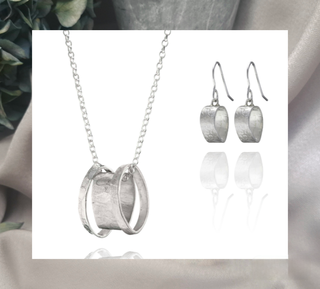Talún Triple Neckpiece Set